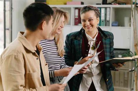 7 Tips for Building a Strong Resident Referral .